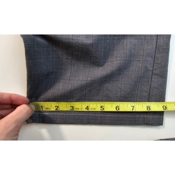 Hugo boss grey plaid pants 38 x 34 proffesional career trousers flat front EUC - Picture 9 of 9
